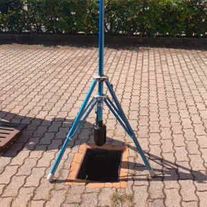 Trípode telescópico invertible de aluminio